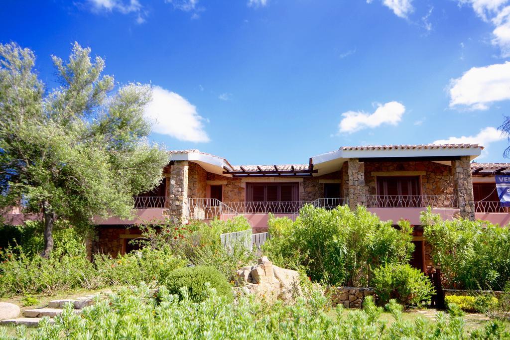 Residenze Dei Fiori Villa Porto Rotondo Eksteriør billede