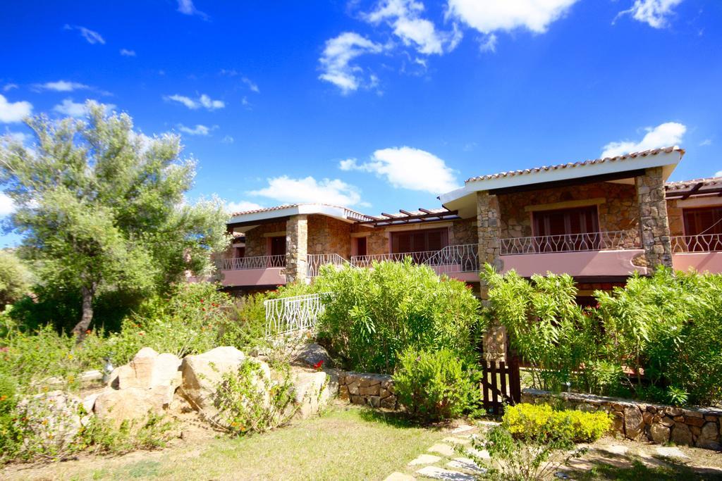 Residenze Dei Fiori Villa Porto Rotondo Eksteriør billede