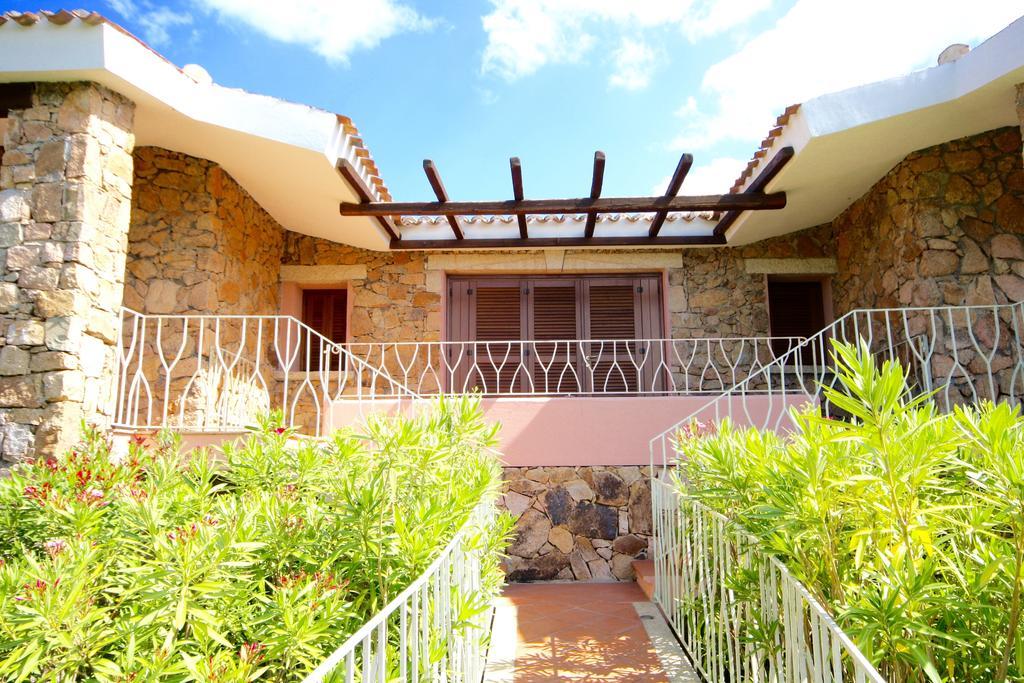Residenze Dei Fiori Villa Porto Rotondo Eksteriør billede