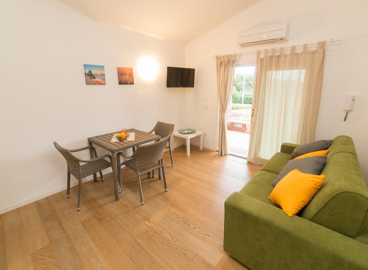 Residenze Dei Fiori Villa Porto Rotondo Eksteriør billede