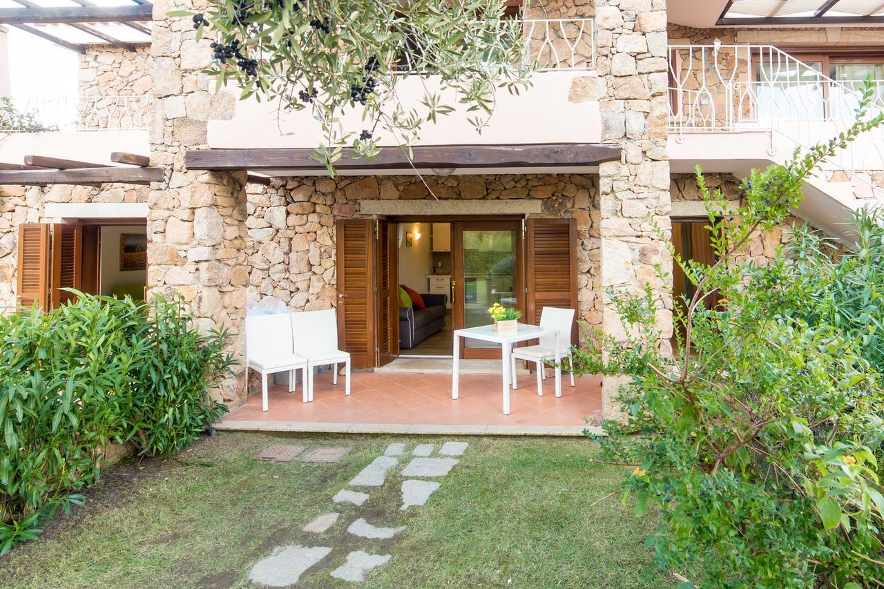 Residenze Dei Fiori Villa Porto Rotondo Eksteriør billede